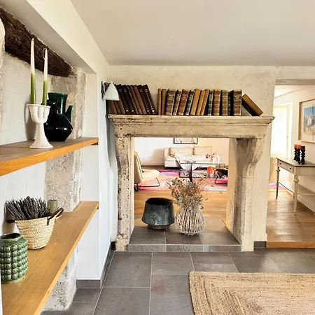 Tatil Evi Duplex De La Glaciere Maison Chateaux & Lavandes
